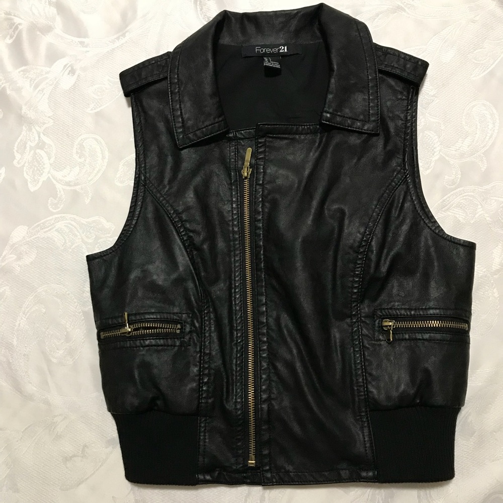 Awesome Cropped Faux Leather Vest
